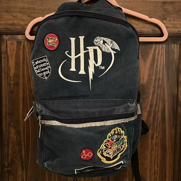 Harry Potter backpack 🎒 - Picture 2 of 15
